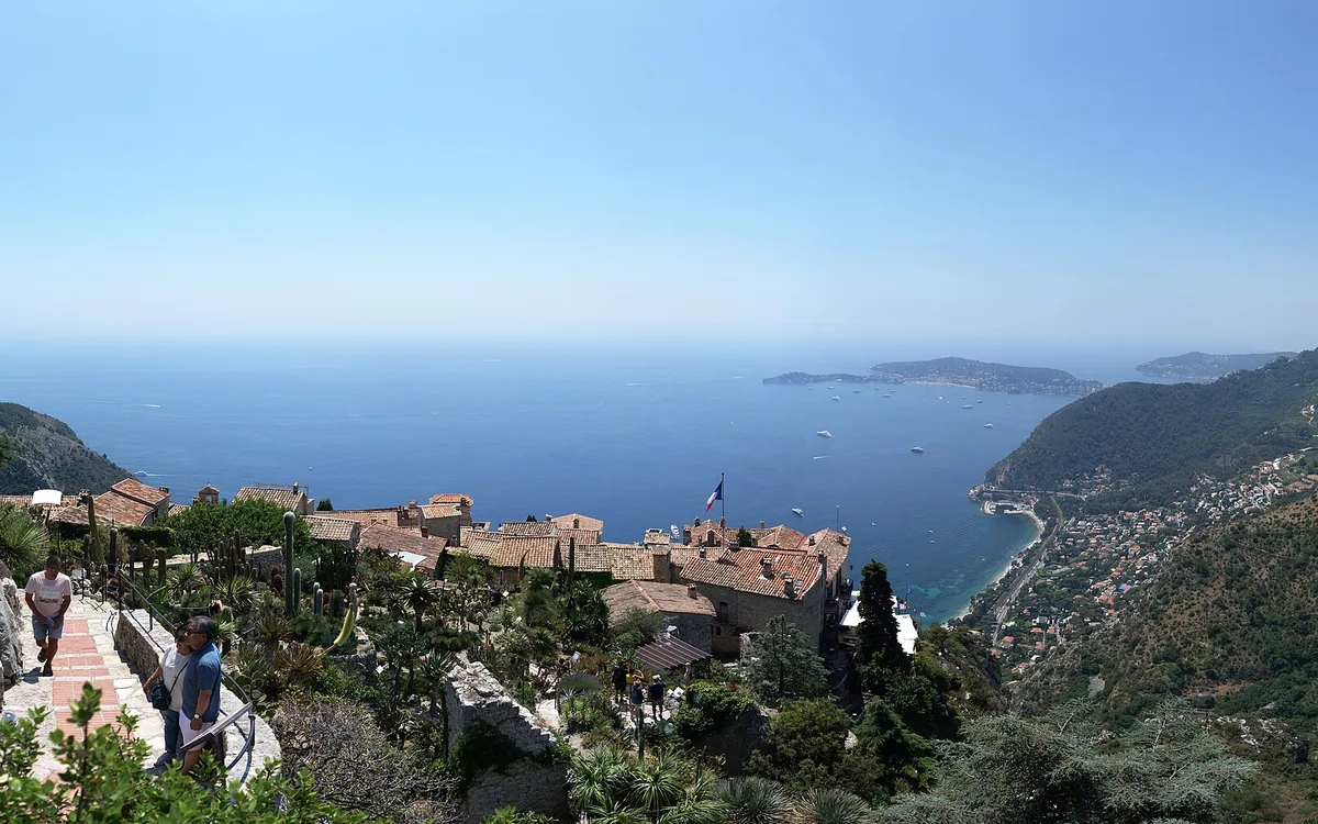 Panorama d’Èze et de la Méditerranée